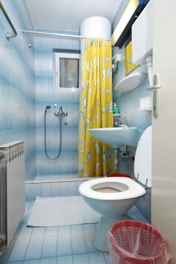 Guest house Apartments And Rooms By The Sea Mali Losinj