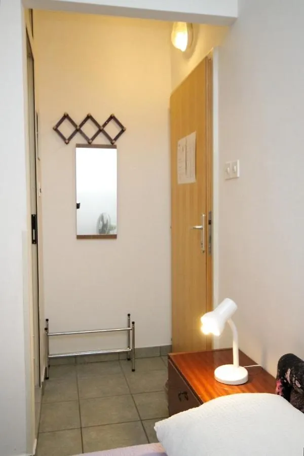 Apartments And Rooms By The Sea Mali Losinj