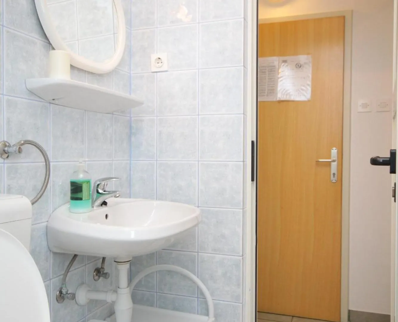 Apartments And Rooms By The Sea Mali Losinj Guest house