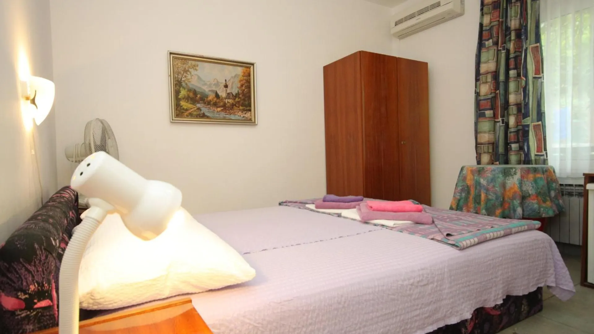 Guest house Apartments And Rooms By The Sea Mali Losinj